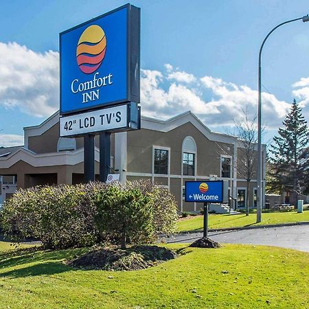 Comfort Inn Brockville Bagian luar foto