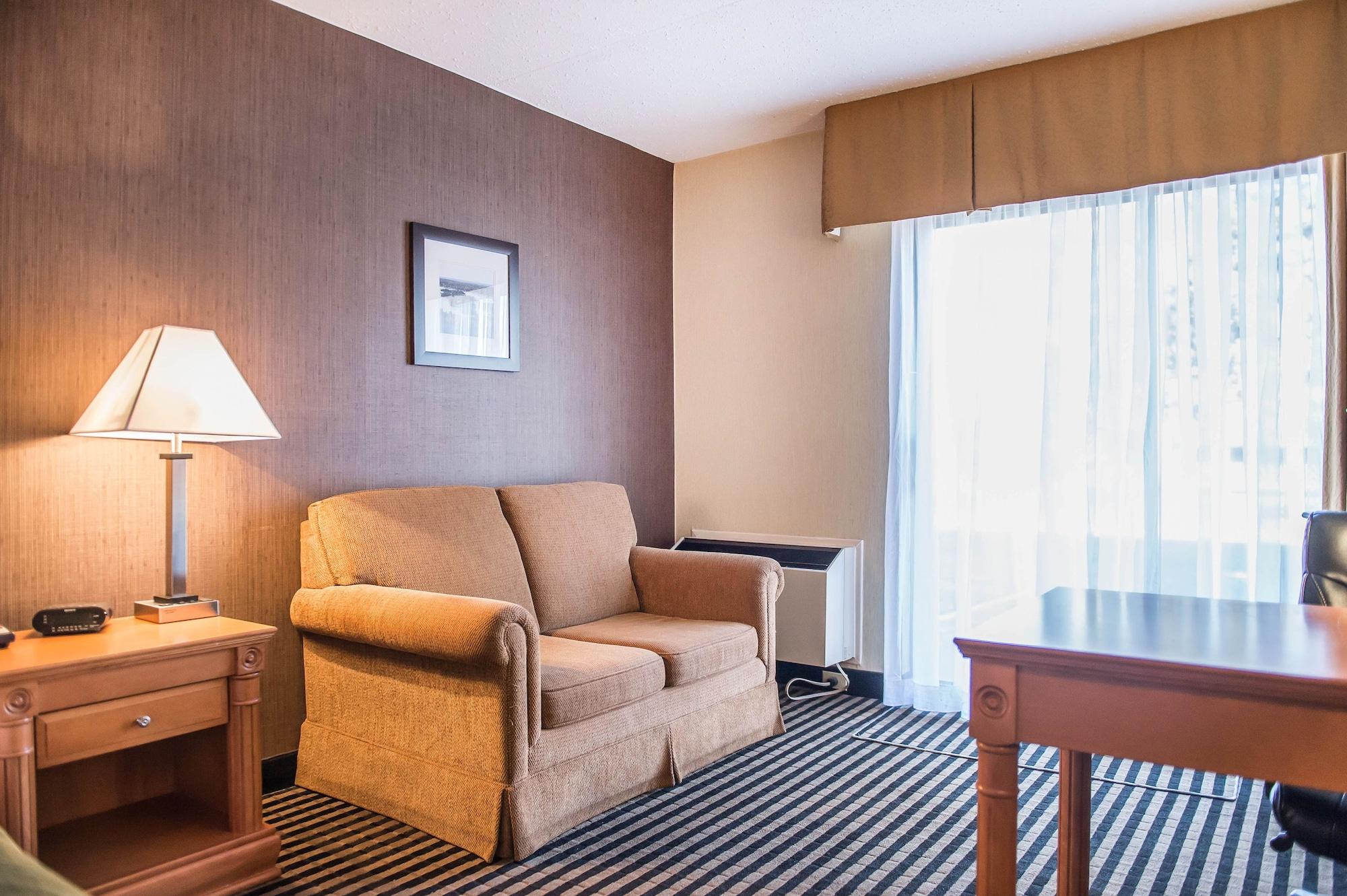 Comfort Inn Brockville Bagian luar foto